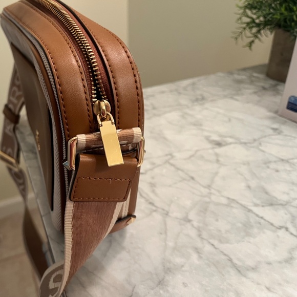 Michael Kors Bag - Picture 2 of 5
